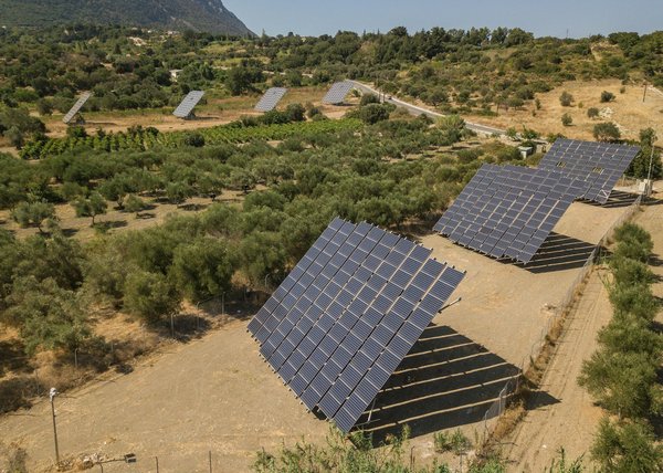 Assurance panneaux photovoltaïques : protégez votre investissement